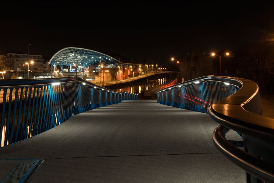 Halle by night - Roland Van den Bossche